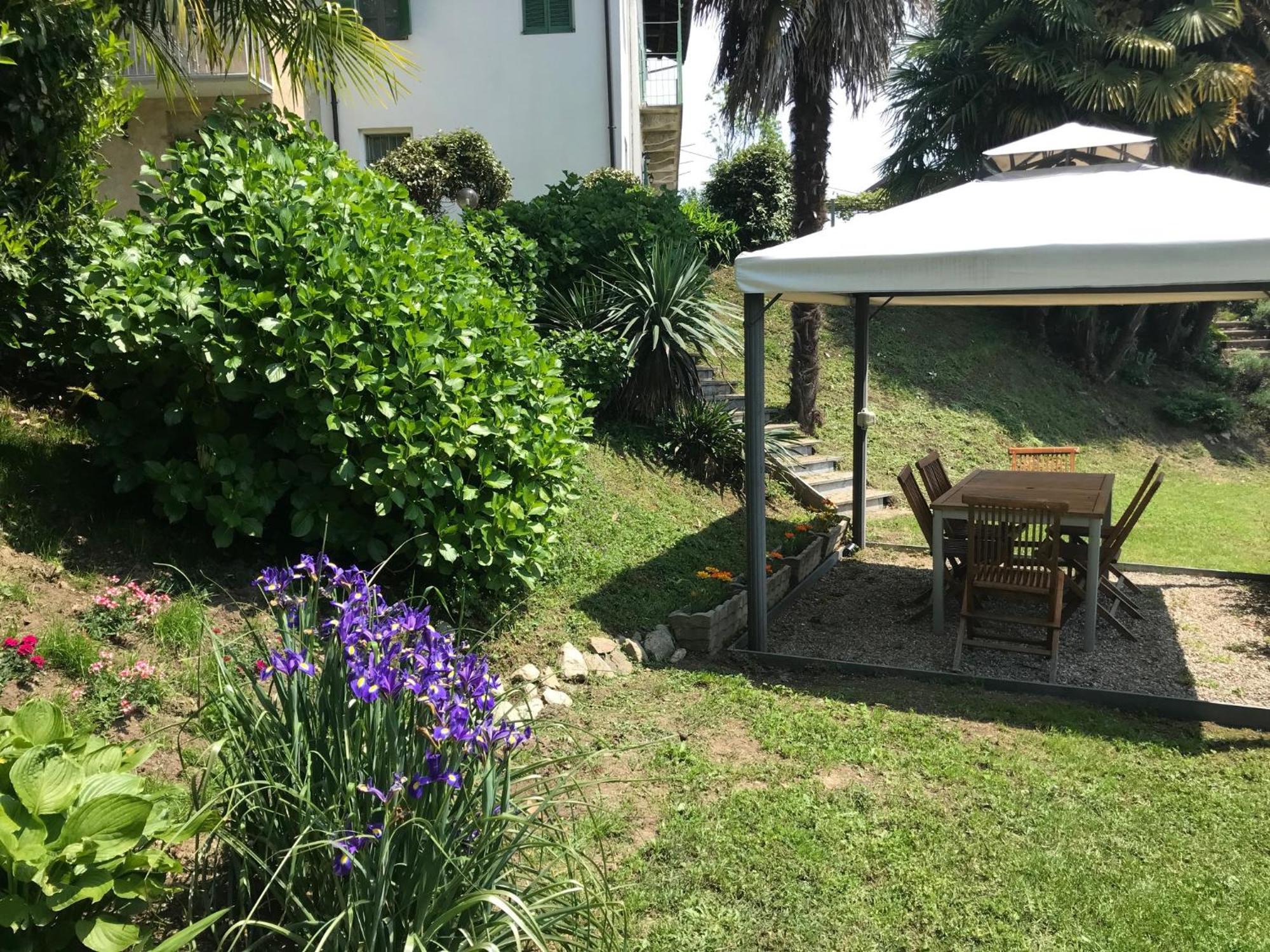 Appartamento La Camelia Ameno Exterior photo